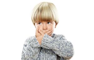 Причины появления запаха изо рта у детей