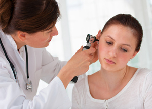 симптомы и лечение грибка в ушах у взрослых и детей